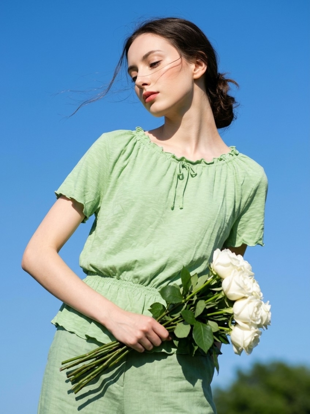 NWT breckenridge Freash KIWI Green Ruffle-Trim Short Sleeve Top Sz M